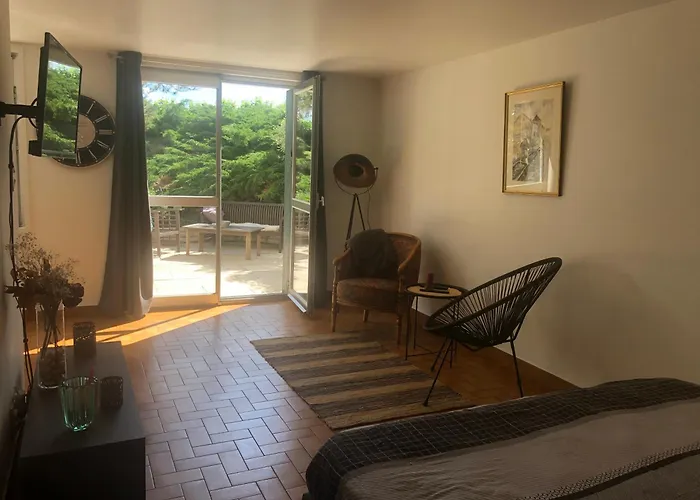 Alojamento de Acomodação e Pequeno-almoço Au Chant Des Oiseaux 3*