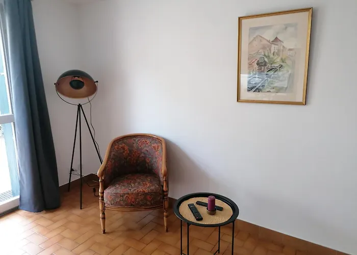 Alojamento de Acomodação e Pequeno-almoço Au Chant Des Oiseaux